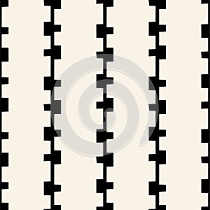 Vector seamless pattern geometric pattern with horizontal indents